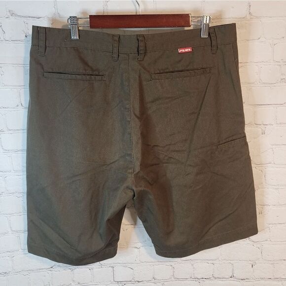 Men's Fuel flat front shorts, size 38 - Picture 5 of 5